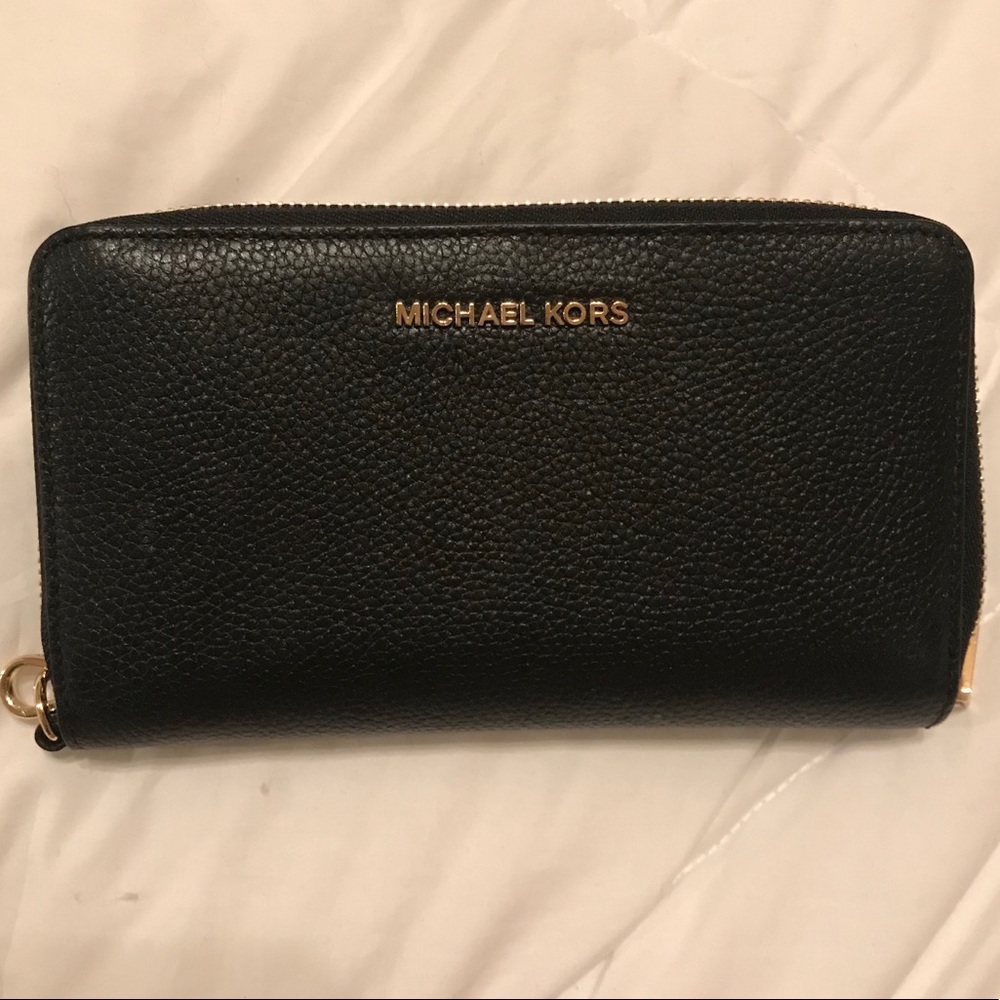 Michael Kors Wallet/Wristlet